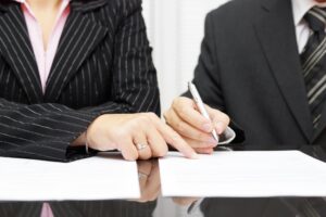 Questions to Ask an Estate Planning Lawyer Before Hiring